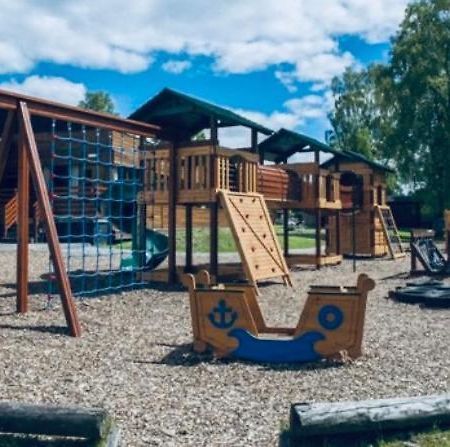 Tummel Valley Holiday Park Tummel Bridge Екстериор снимка